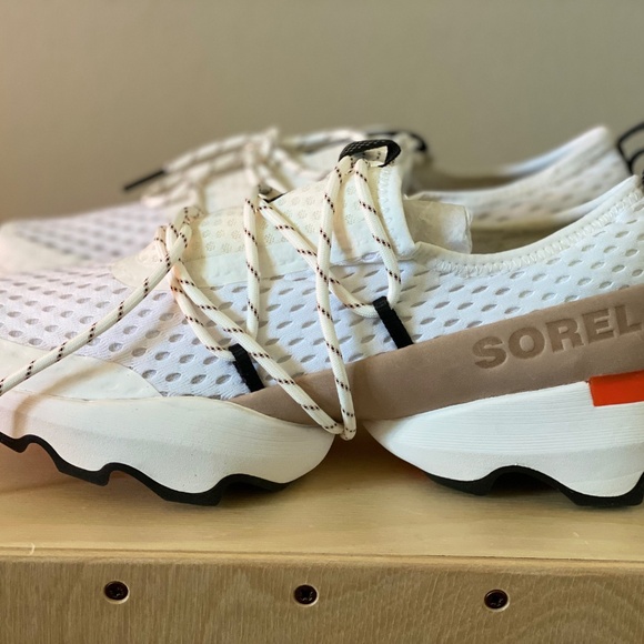 Sorel Kinetic Impact Sneaker (Seasalt, brand new) - Picture 3 of 7